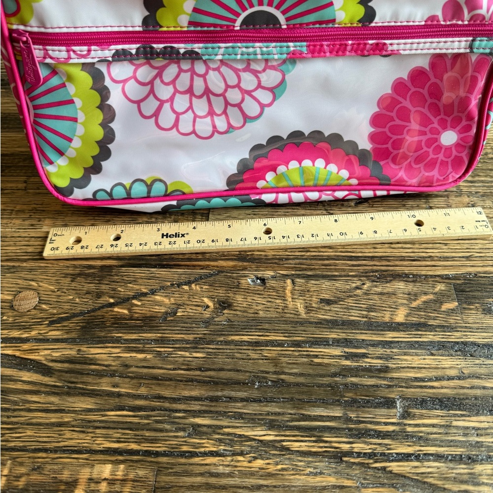 New with no tags. Thirty one Floral Pink & Blue Flowers Bag. - Picture 4 of 6